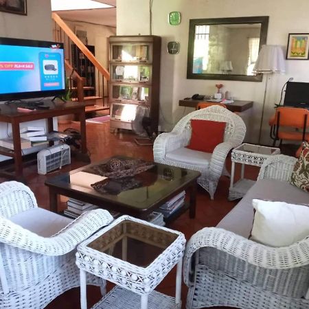 Casa Joaquin Bnb Taguig Exterior foto